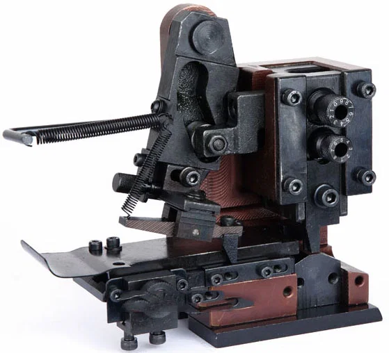 Acuan Crimping Menegak Positif OTP