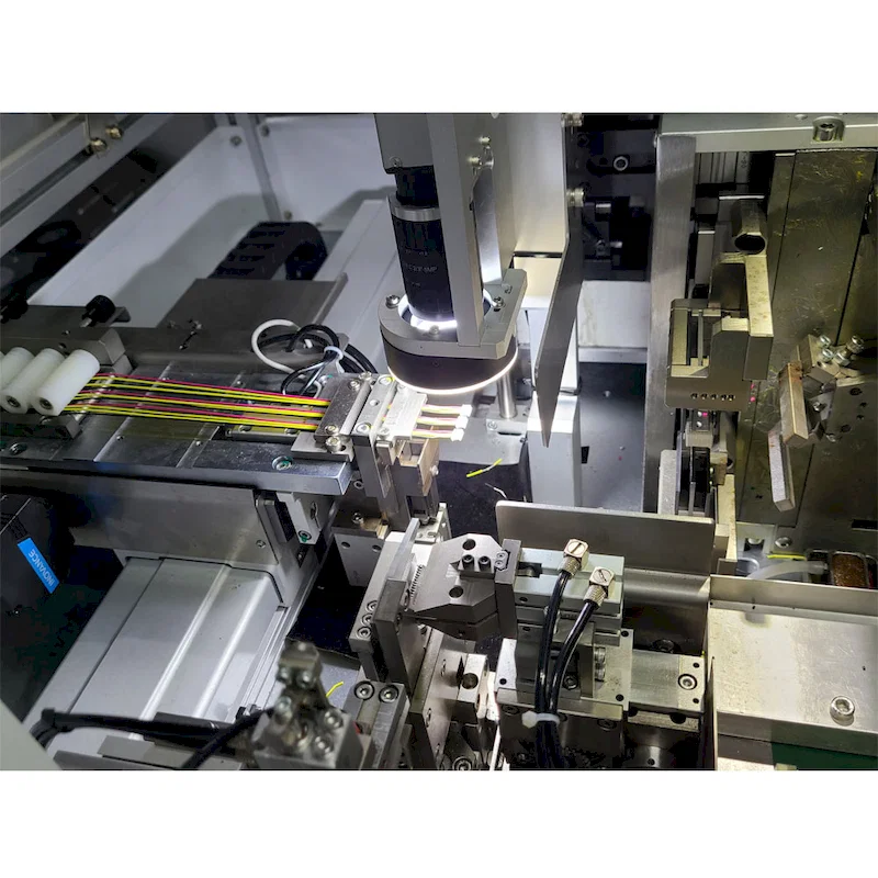 Certyfikat CE – w pełni automatyczna maszyna do zaciskania obudowy do drutu, automatyczne wstawianie obudowy do zaciskania drutu